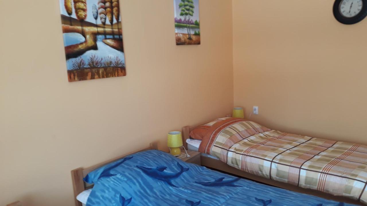 Andi Apartman Pacsér Kültér fotó
